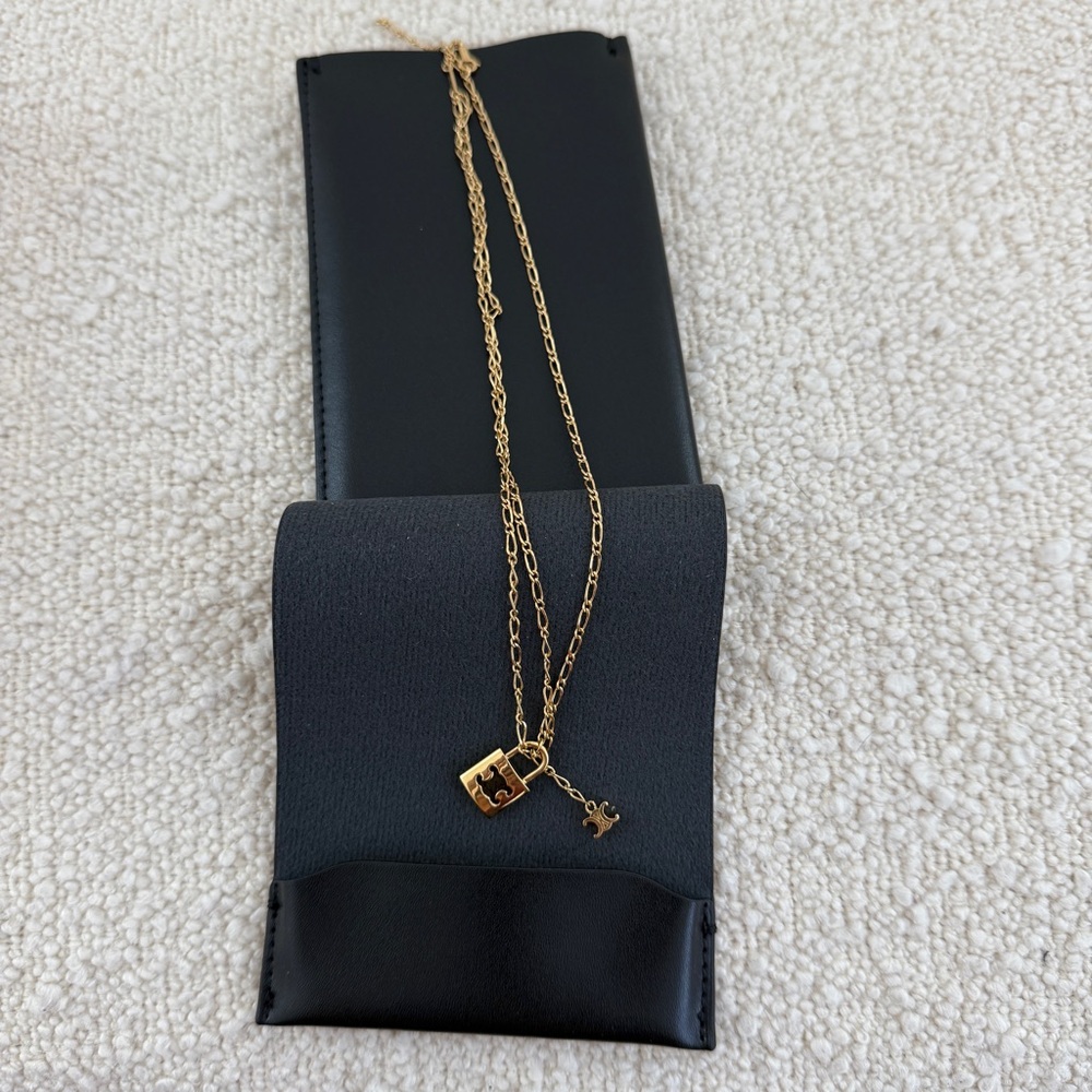 Celine Large TRIOMPHE Lock Necklace | Brass with gold finish - Picture 5 of 11